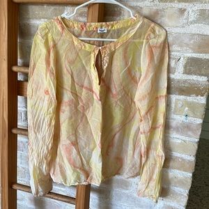Splendid sheer pastel colored pullover blouse in size medium